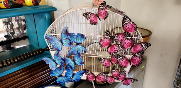 Arts and Crafts at Gift Shop in Walsenburg and Huerfano County